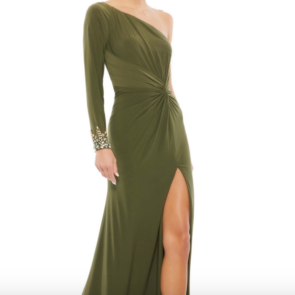 NEW $398  Mac Duggal One-Shoulder Long Sleeve Jersey Gown Size 16 - Picture 2 of 16